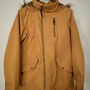 Burton Hazel Womens Fur Hooded Snowboard Jacket Insulated Ski Coat M